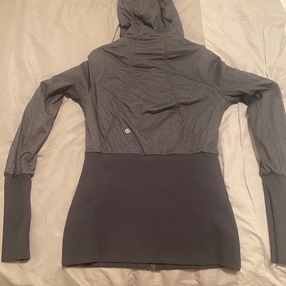 Lululemon reversible zip up hoodie - Picture 4 of 5